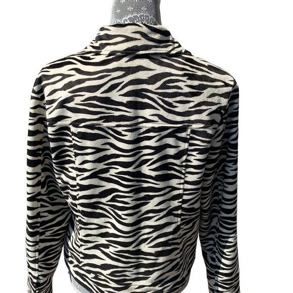 Bernardo collection animal print jacket‎ size medium. - Picture 10 of 16